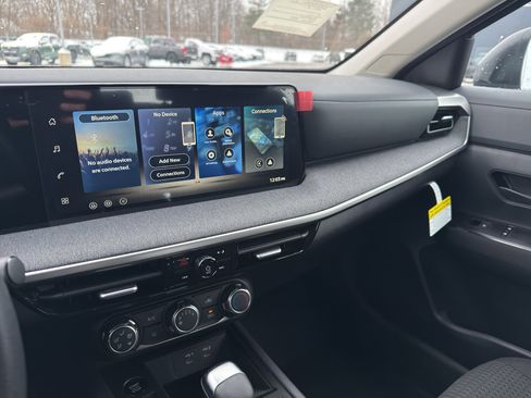 New 2026 Nissan Kicks S image 20