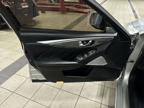 Used 2017 INFINITI Q50 3.0t Premium w/ 3.0T Premium Plus Package image 30