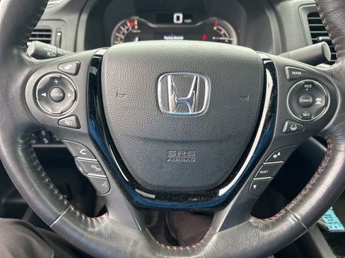Used 2018 Honda Ridgeline Black Edition image 13