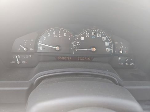 Used 2004 Cadillac XLR image 2