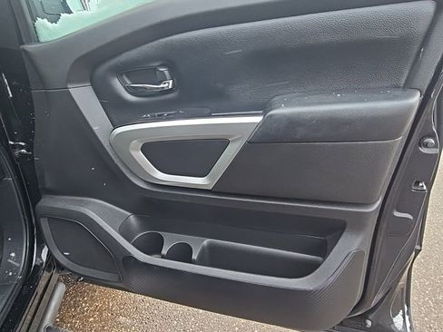 Used 2021 Nissan Titan SV w/ Off Road Protection Package image 21