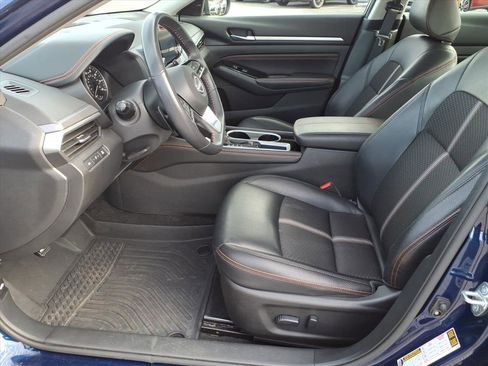 Certified 2023 Nissan Altima 2.5 SR image 5