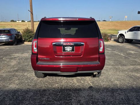 Used 2017 GMC Yukon Denali w/ Open Road Package AWD/4WD image 6