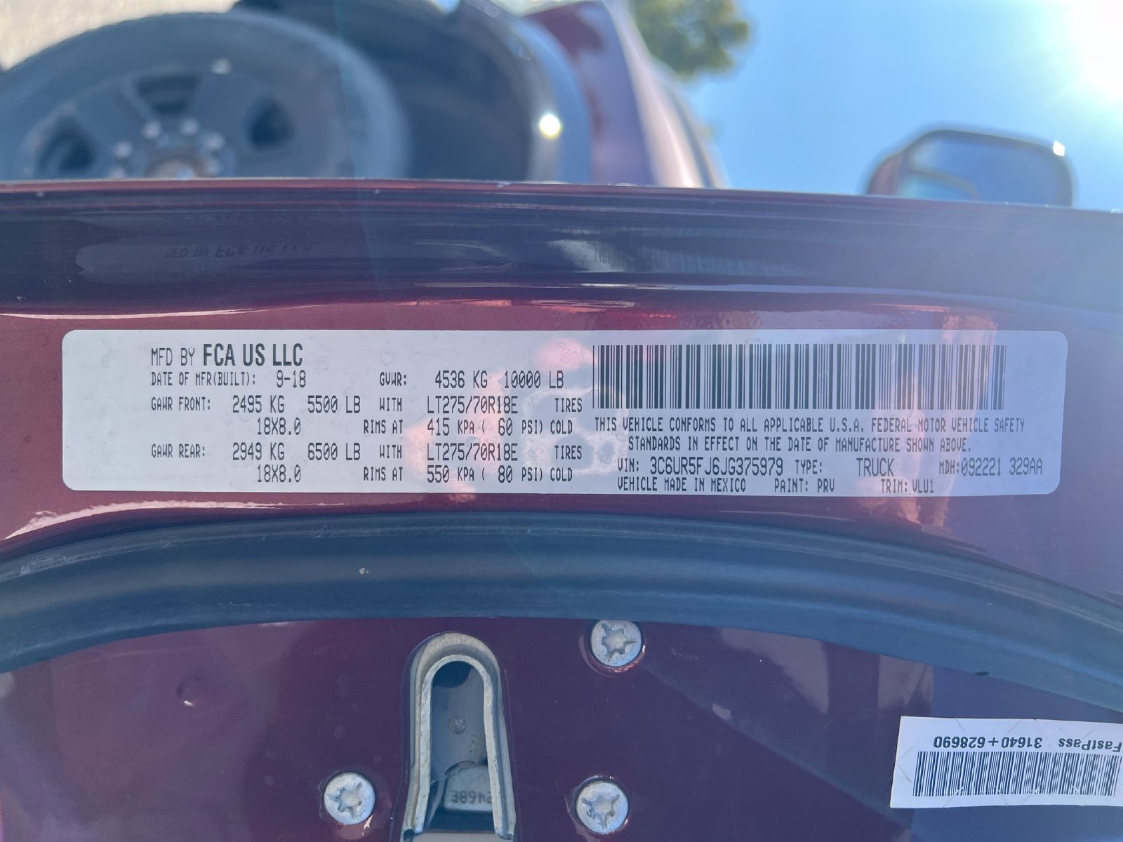 Used 2018 RAM 2500 Laramie w/ Convenience Group AWD/4WD image 2