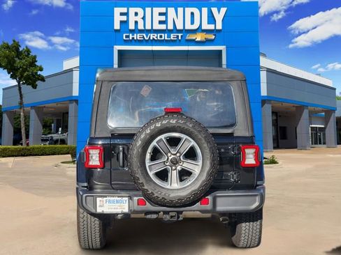 Used 2023 Jeep Wrangler Sahara w/ Cold Weather Group image 6