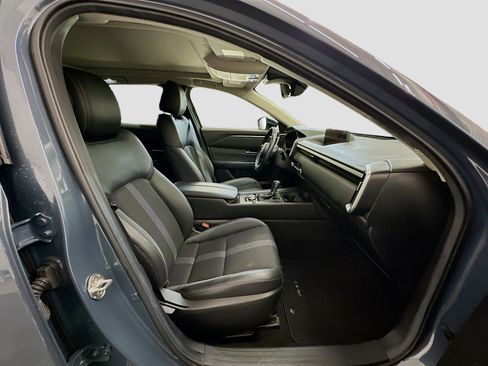 Used 2024 MAZDA CX-50 AWD 2.5 S w/ Premium Package image 34