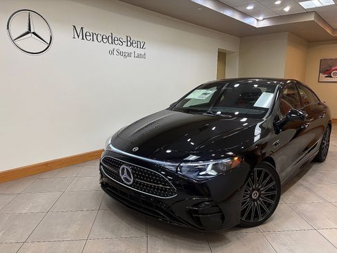 New 2027 Mercedes-Benz CLA 220 image 1