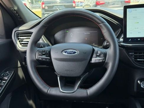 Used 2025 Ford Escape ST-Line w/ Equipment Group 301A FWD image 6
