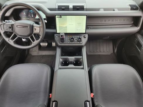 New 2026 Land Rover Defender 110 OCTA AWD/4WD image 19