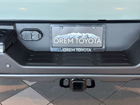 New 2026 Toyota Tundra SR5 w/ SR5 Convenience Package image 8