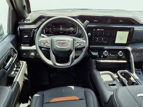 New 2026 GMC Sierra 2500 AT4 w/ AT4 Premium Plus Package AWD/4WD image 7