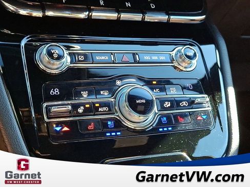 Used 2020 Lincoln Corsair Reserve w/ Equipment Group 201A image 17