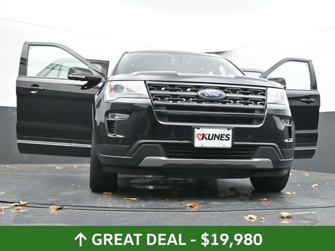 Used 2018 Ford Explorer XLT w/ Equipment Group 202A image 72