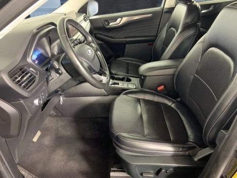 Used 2022 Ford Escape Titanium AWD/4WD image 23