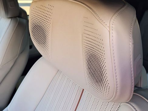 Used 2026 Cadillac Vistiq Sport w/ LPO, Floor Liner Package image 14