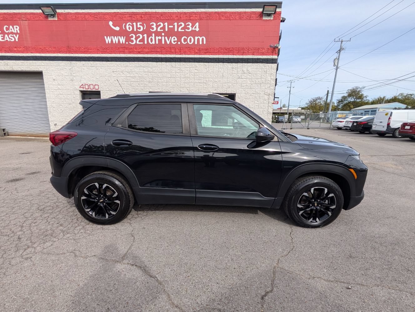 Used 2021 Chevrolet TrailBlazer LT w/ Convenience Package AWD/4WD image 5