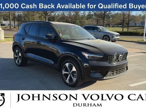 New 2026 Volvo XC40 B5 Plus w/ Protection Package Premier image 2