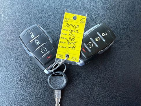 Used 2022 RAM 1500 Big Horn AWD/4WD image 48