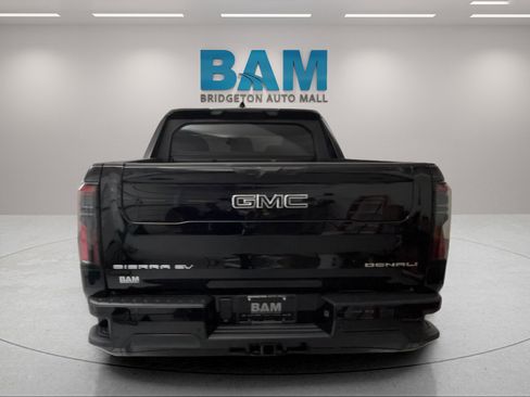 New 2025 GMC Sierra EV Denali image 6