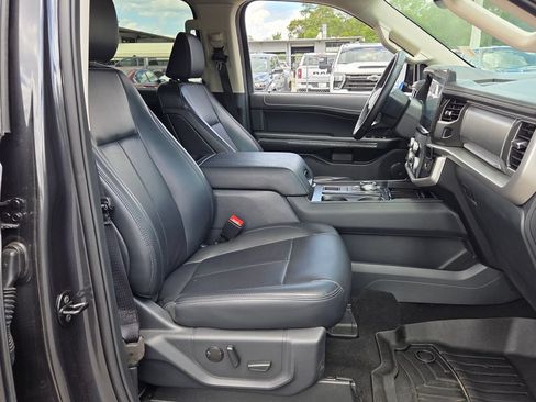Used 2024 Ford Expedition Max XLT RWD image 14