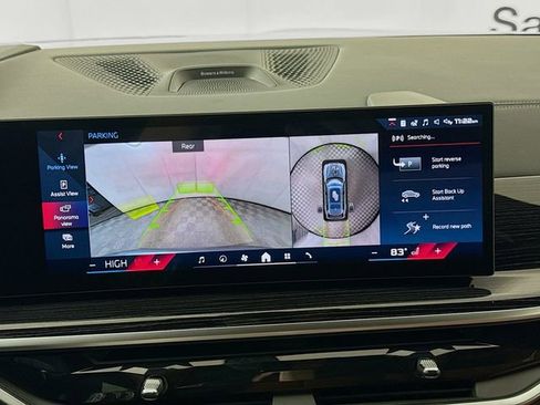 New 2026 BMW X7 M60i image 14