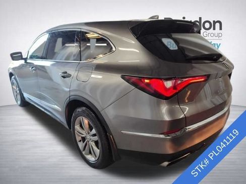 Used 2023 Acura MDX SH-AWD image 2