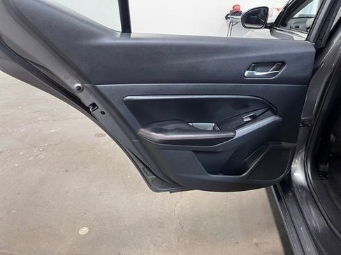 Used 2023 Nissan Altima 2.5 SR FWD image 19