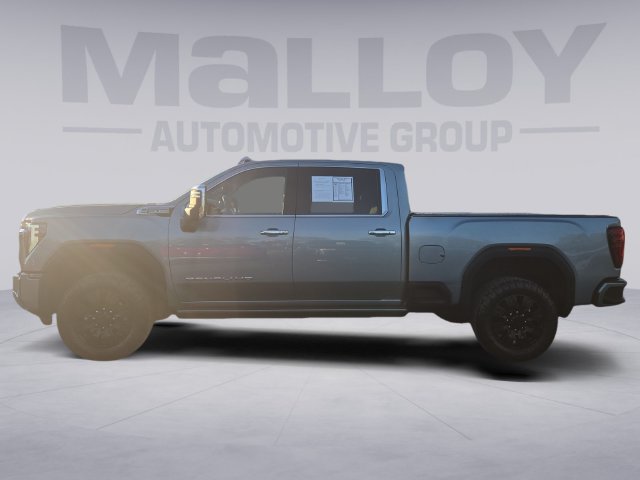 Used 2024 GMC Sierra 2500 Denali w/ Denali Reserve Package AWD/4WD image 2