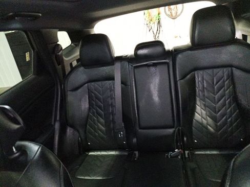 Used 2025 Kia Sportage X-Line w/ Premium Package image 27