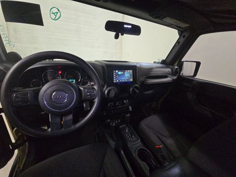 Used 2013 Jeep Wrangler Unlimited Sport w/ Max Tow Pkg image 12