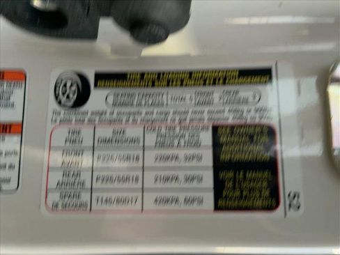 Used 2018 Subaru Forester 2.5i Touring image 27