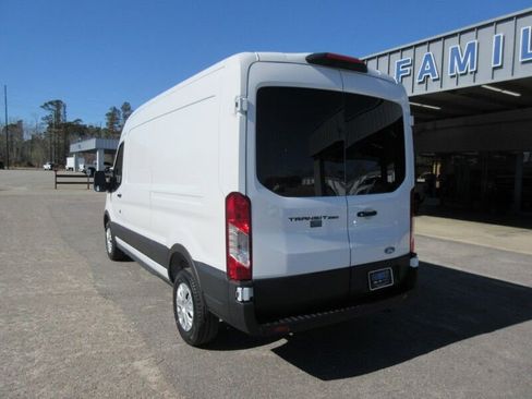 New 2026 Ford Transit 250 148 Medium Roof image 3