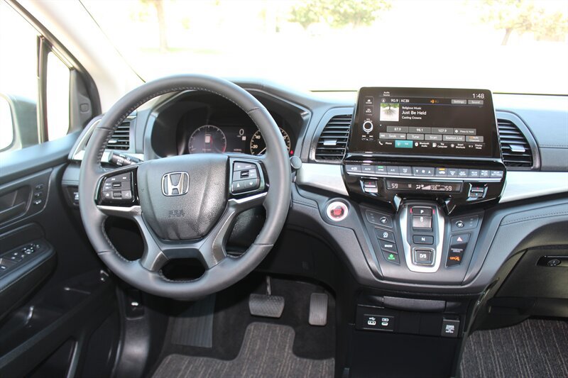 Used 2026 Honda Odyssey EX-L image 20
