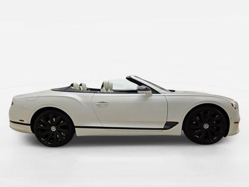 Certified 2022 Bentley Continental GT Mulliner AWD/4WD image 11