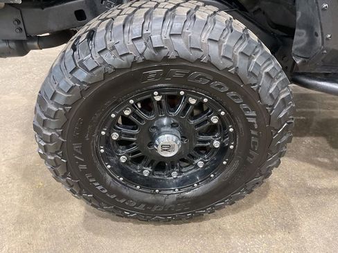 Used 2018 Jeep Wrangler Unlimited Sport S AWD/4WD image 28