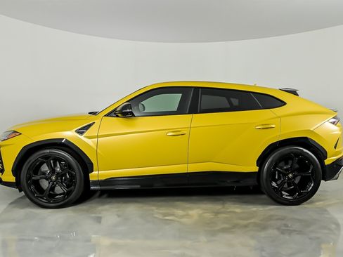 Used 2019 Lamborghini Urus AWD/4WD image 6