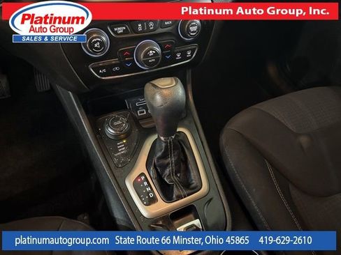 Used 2015 Jeep Cherokee Latitude w/ Comfort/Convenience Group image 20