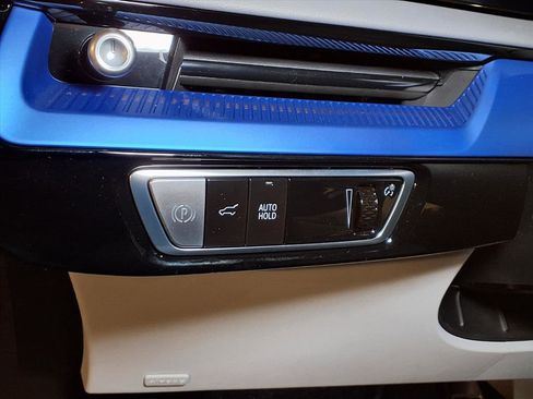 New 2026 Cadillac Optiq Luxury 1 image 14