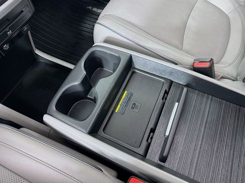 Used 2023 Honda Odyssey Elite image 42