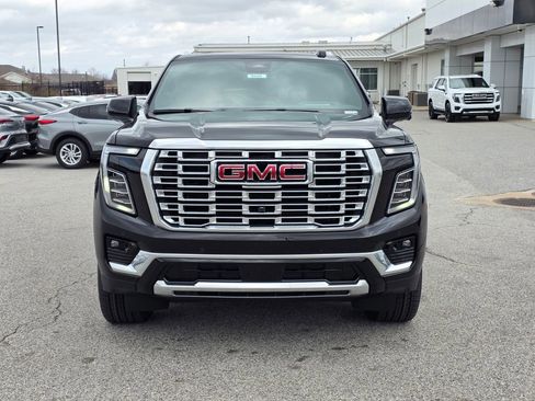 New 2026 GMC Yukon XL Denali w/ Sun & Power Step Package AWD/4WD image 2
