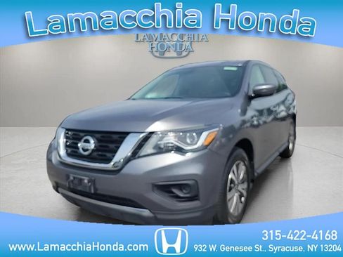 Used 2019 Nissan Pathfinder S AWD/4WD image 1
