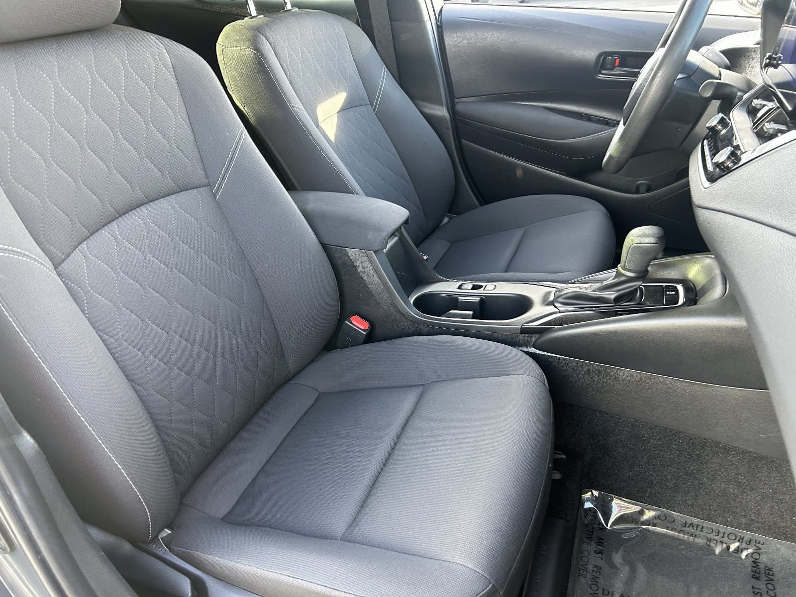 Used 2024 Toyota Corolla LE w/ LE Convenience Package FWD image 14