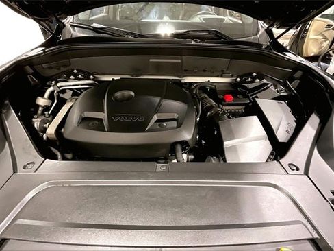 Used 2018 Volvo XC90 T6 R-Design w/ Convenience Package image 10