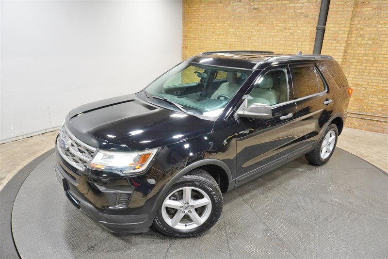 Used 2018 Ford Explorer 4WD image 2