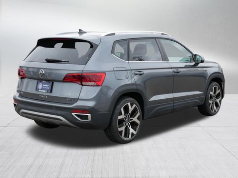 Used 2023 Volkswagen Taos SEL image 7