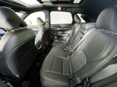 Used 2023 INFINITI QX50 Sport image 25