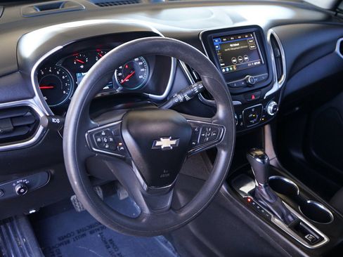 Used 2021 Chevrolet Equinox LT image 9