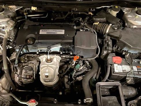 Used 2015 Honda Accord LX image 10