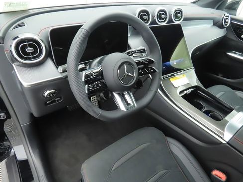 New 2026 Mercedes-Benz GLC 43 AMG 4MATIC image 9