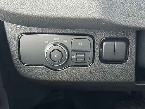 Used 2026 Mercedes-Benz Sprinter 2500 image 23